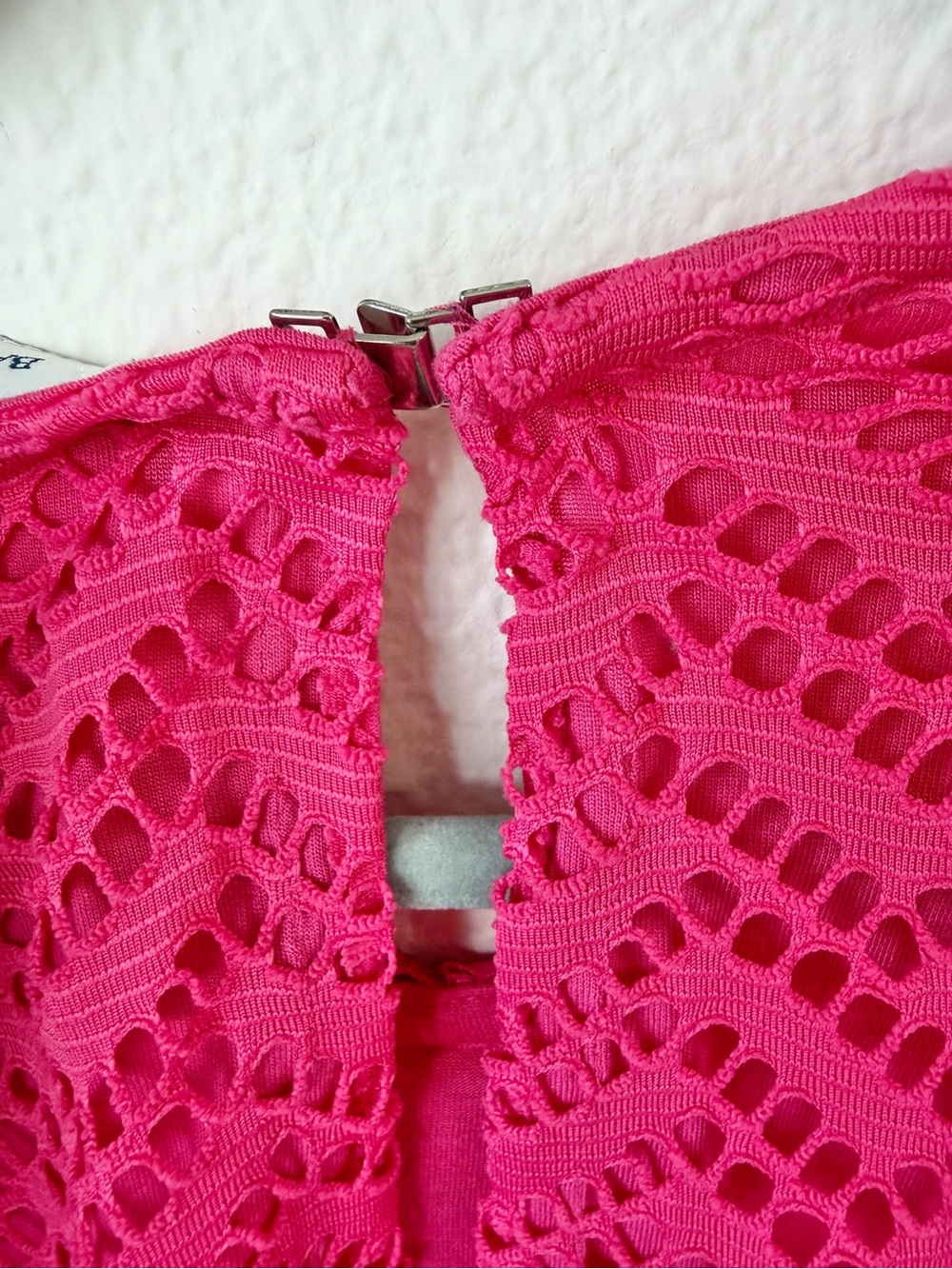 Banana Republic Women’s Tank Top Chevron Lace Overlay Sleeveless Hot Pink Size M - Picture 5 of 10